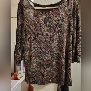 Ashley Jill XL PLUS SIZE burgundy black and gold quarter sleeves patterned top